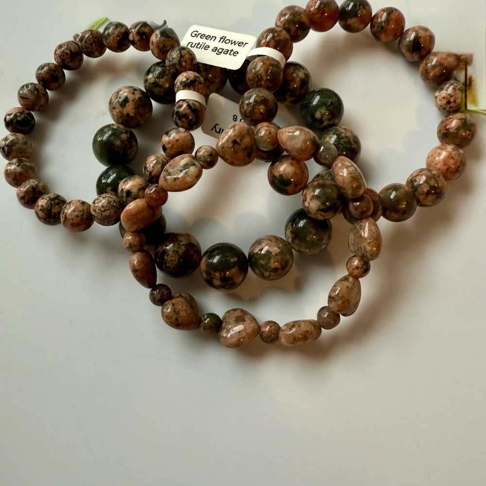 Elegant Sakura Agate Beaded Bracelet